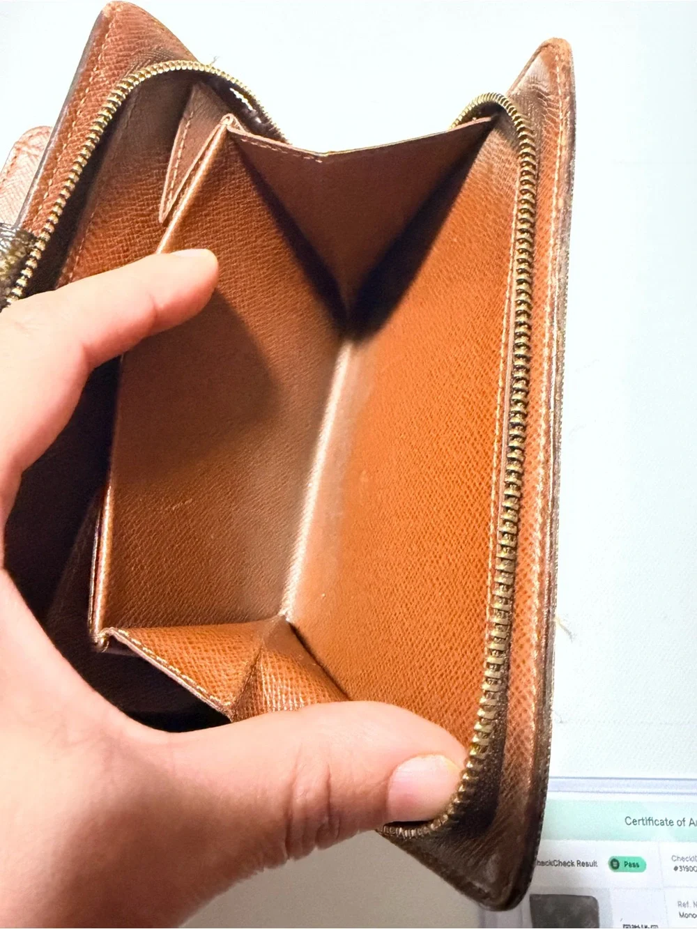 Louis Vuitton used callouts